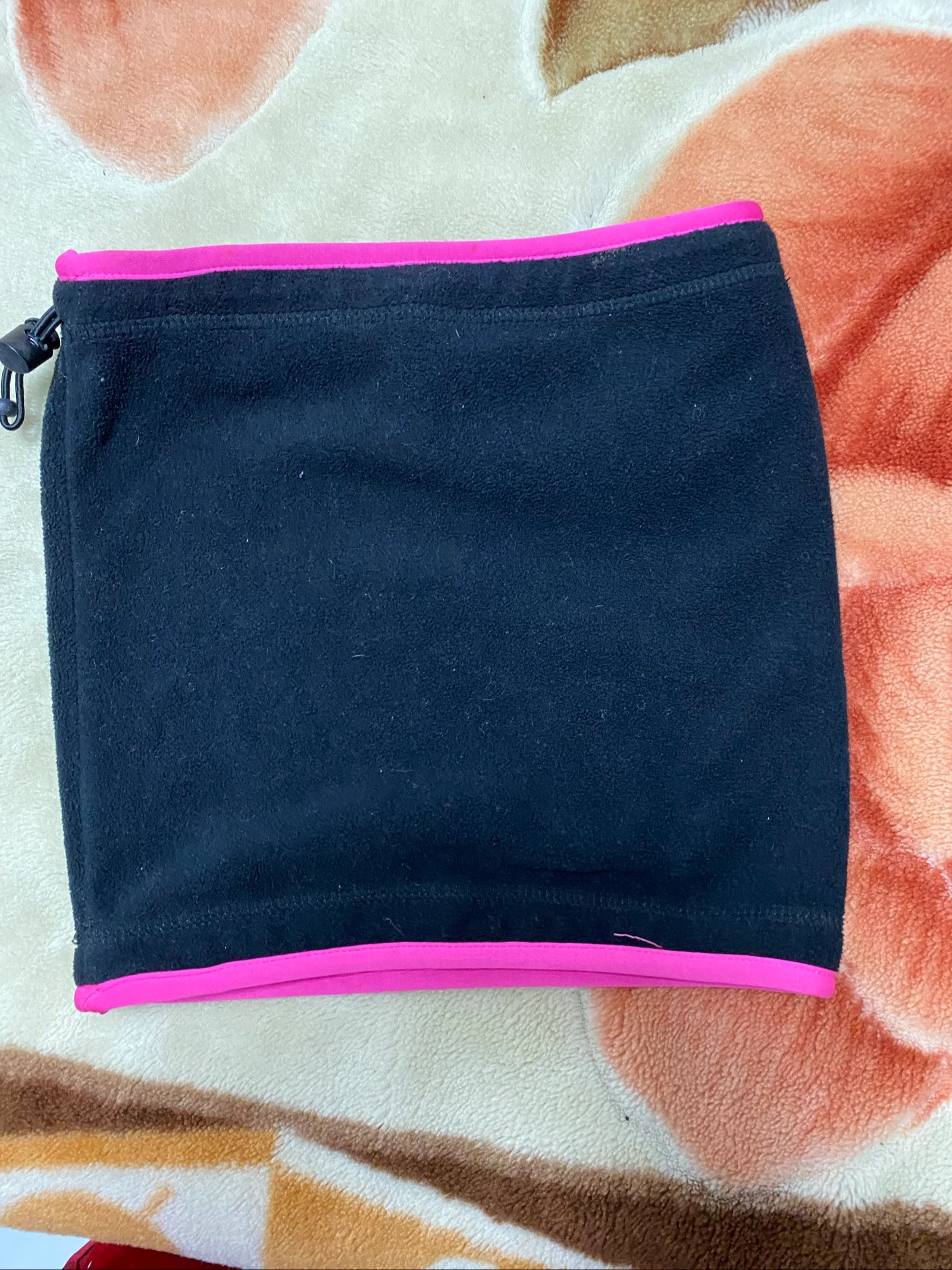 Zwarte en roze fleece nekwarmer - Atmosphere - One Size – photo 2